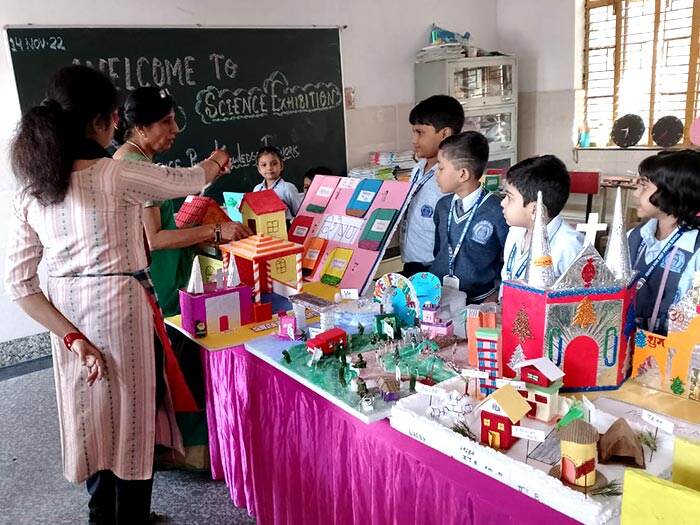 Model display by students at the school Science fair